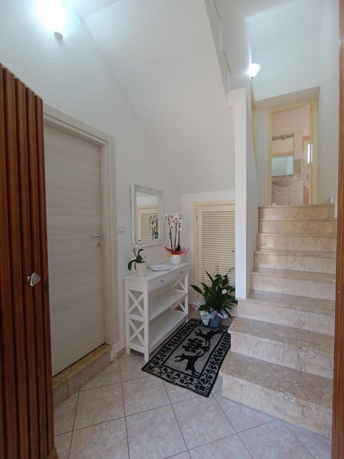 Casa Iole Hotell Dorgali Exteriör bild